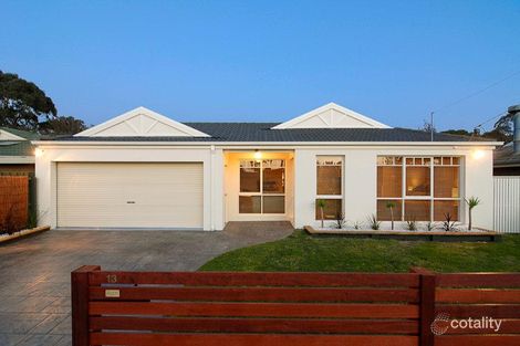 13 Hunt Dr, Seaford, VIC 3198