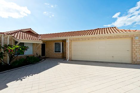 93a Gilbertson Rd, Kardinya, WA 6163