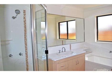 Property photo of 38 Balaam Drive Kalkie QLD 4670