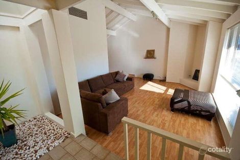 Property photo of 40 Chambers Way Noranda WA 6062