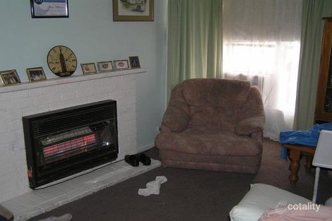 Property photo of 57 Service Road South Moe VIC 3825