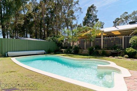Property photo of 5 Reiger Way Mundaring WA 6073