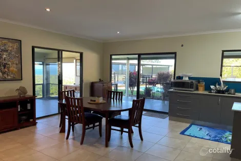 Property photo of 11 O'Flynn Crescent Midge Point QLD 4799