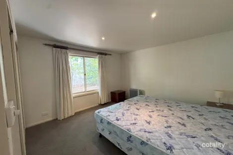 Property photo of 202 Goolabri Drive Sutton NSW 2620