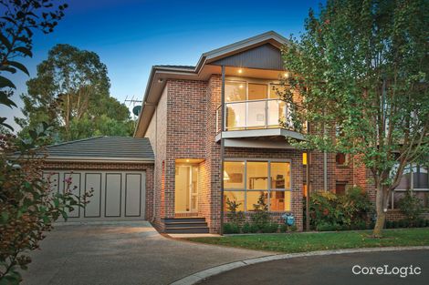 Property photo of 23 Kingswood Rise Box Hill South VIC 3128