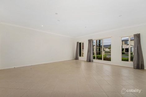 Property photo of 1 Millstream Circuit Cairnlea VIC 3023