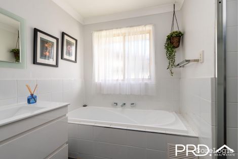 Property photo of 2 Stratton Crescent Milperra NSW 2214