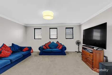 Property photo of 41 Chisholm Road Dalyellup WA 6230