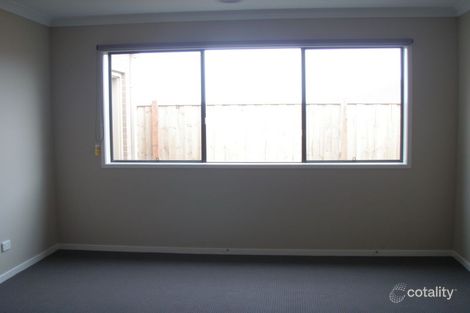 Property photo of 7 Bugle Lane Cranbourne West VIC 3977
