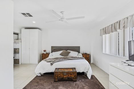 Property photo of 14 King Court Collingwood Park QLD 4301