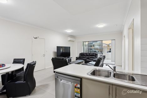 Property photo of 2/3 Villa Pass Ellenbrook WA 6069