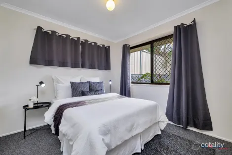 Property photo of 15 Ham Road Mansfield QLD 4122