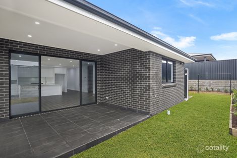 Property photo of 17 Roy Crescent Thirlmere NSW 2572