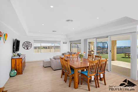 Property photo of 25 Beacon Rise Wandina WA 6530