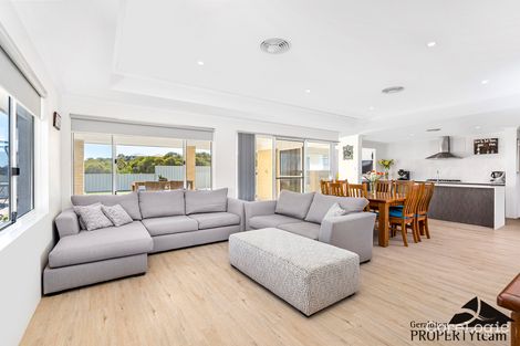 Property photo of 25 Beacon Rise Wandina WA 6530