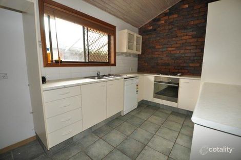 Property photo of 22 Loweana Street Southport QLD 4215