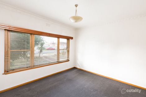 Property photo of 1 Margaret Street Wendouree VIC 3355