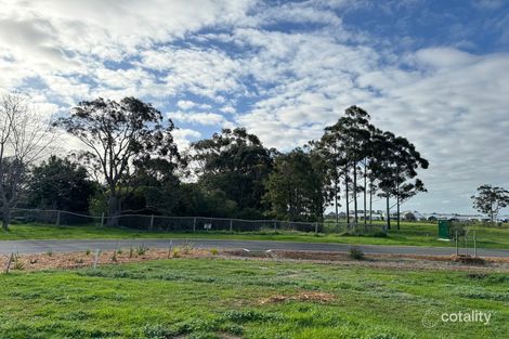 16 Gnuraren Gr, Witchcliffe, WA 6286