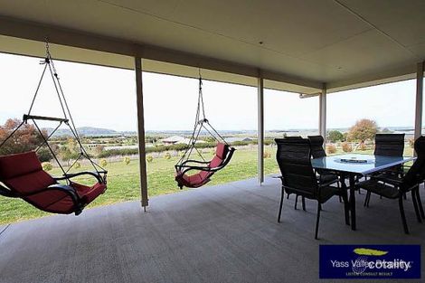 Property photo of 6 Larson Lane Yass NSW 2582