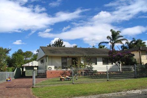 24 Toshack St, Warilla, NSW 2528