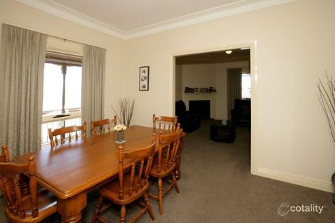 Property photo of 24 Stellway Close Kooringal NSW 2650