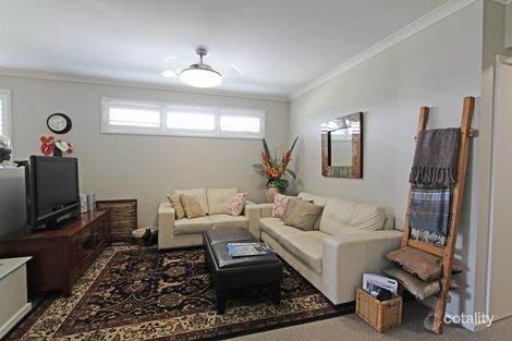 Property photo of 12 Roxburgh Crescent Junortoun VIC 3551