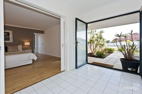 Property photo of 22 Jackadder Avenue Hammond Park WA 6164