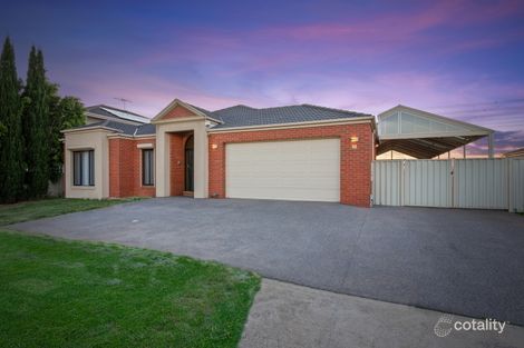 Property photo of 10 Duchess Court Hillside VIC 3037