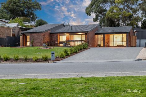 5 Robbie Dr, Reynella East, SA 5161