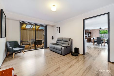 Property photo of 27 Samantha Crescent Cranbourne North VIC 3977
