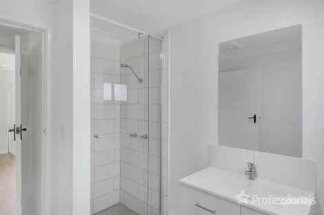 4/16 Marloo Cres, Kooringal, NSW 2650