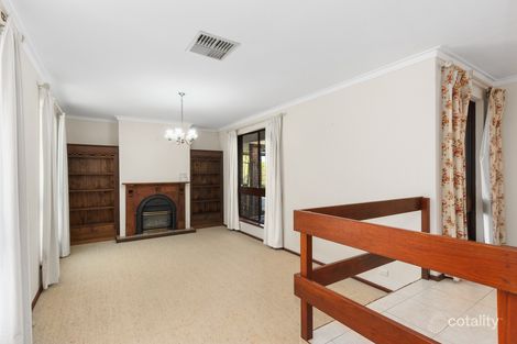 Property photo of 30 Henrietta Avenue Mount Nasura WA 6112