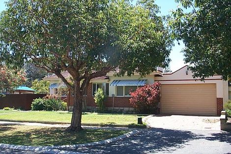 10 Lutey Ave, Daglish, WA 6008