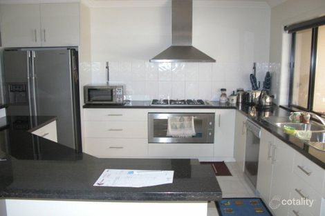 Property photo of 13 Banks Place Shepparton VIC 3630