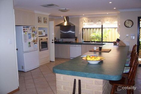 Property photo of 7 Fontainebleu Vista Port Kennedy WA 6172