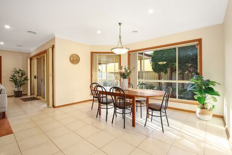 Property photo of 3 Cromer Fairway West Wodonga VIC 3690