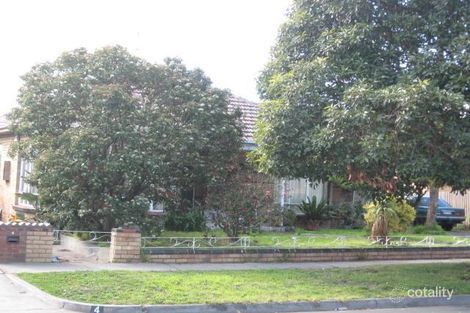 2 Glasgow Ave, Reservoir, VIC 3073