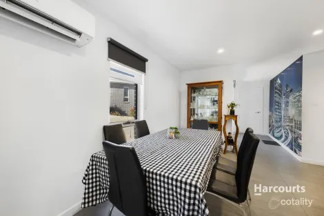 Property photo of 1/21 Heather Crescent Park Grove TAS 7320