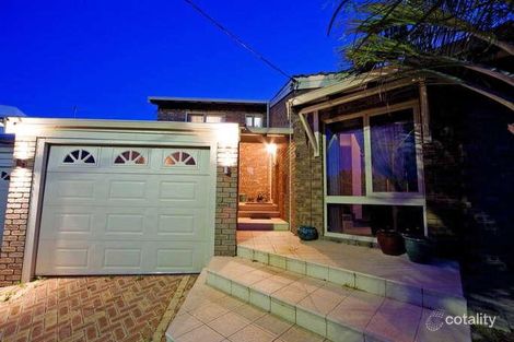 Property photo of 8 Tuxen Place Hillarys WA 6025