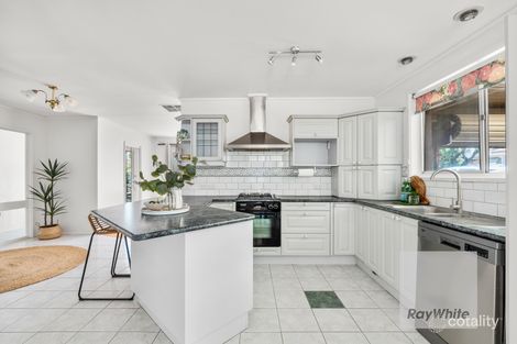 Property photo of 5 Thor Court Bundoora VIC 3083