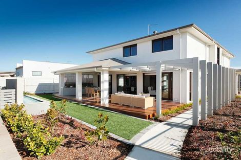 Property photo of 6 Bonarba Link Googong NSW 2620