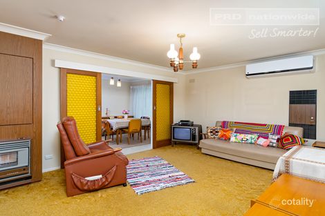 Property photo of 40 Mimosa Drive Mount Austin NSW 2650