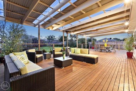 Property photo of 7 Waterway Boulevard Doreen VIC 3754