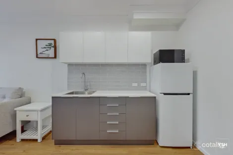 Property photo of 84 William Terrace Oxley QLD 4075