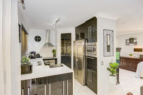 Property photo of 6 Halifax Place Berrinba QLD 4117
