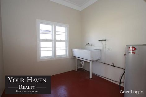 Property photo of 4 Dinmore Street Dinmore QLD 4303