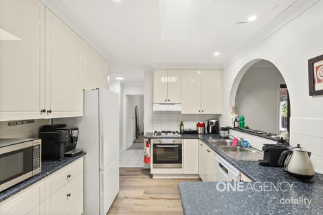 Property photo of 26 Gellatly Avenue Figtree NSW 2525