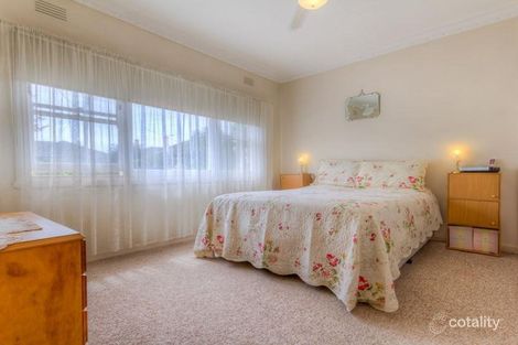 Property photo of 6 Graham Street Kangaroo Flat VIC 3555
