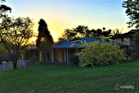 4 Bollard St, Jamboree Heights, QLD 4074