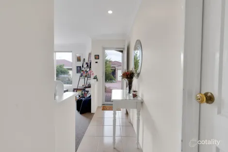 Property photo of 4/81 Ivanhoe Street Morley WA 6062